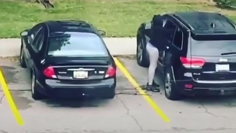 Έβαλε φωτιά στο όχημα του πρώην και το κάρμα την τιμώρησε