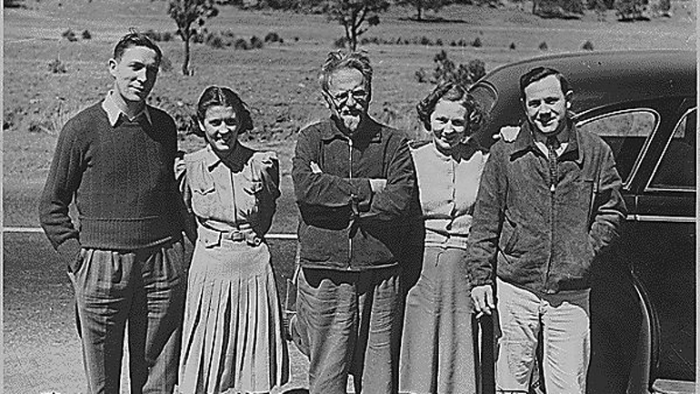 Όταν ο Στάλιν έδινε εντολή δολοφονίας του Τρότσκι Όταν ο Στάλιν έδινε εντολή δολοφονίας του Τρότσκι