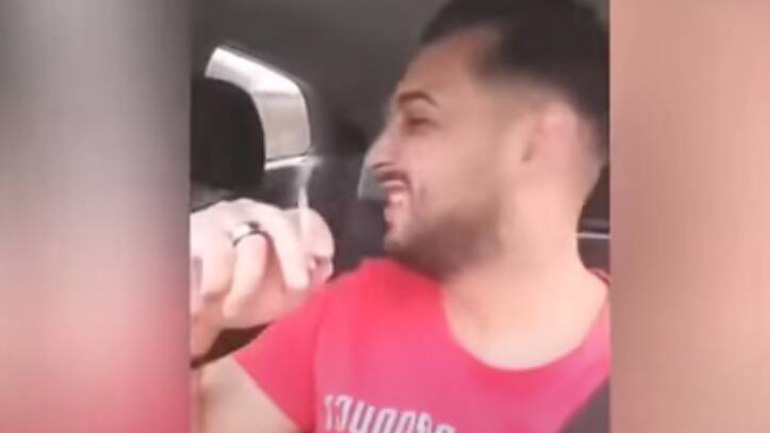 Ρουμάνος τραγουδιστής σκοτώθηκε κάνοντας live στα social media