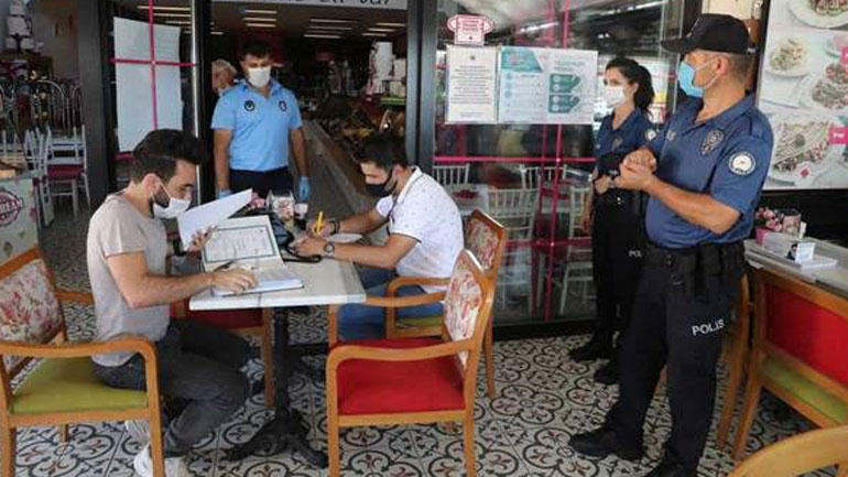 Νέο κύμα Covid-19 στην Τουρκία – Περισσότερα από 1000 κρούσματα την ημέρα