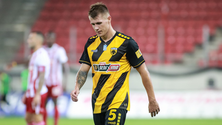 ΑΕΚ: Τρεις μήνες εκτός δράσης ο Σιμάνσκι