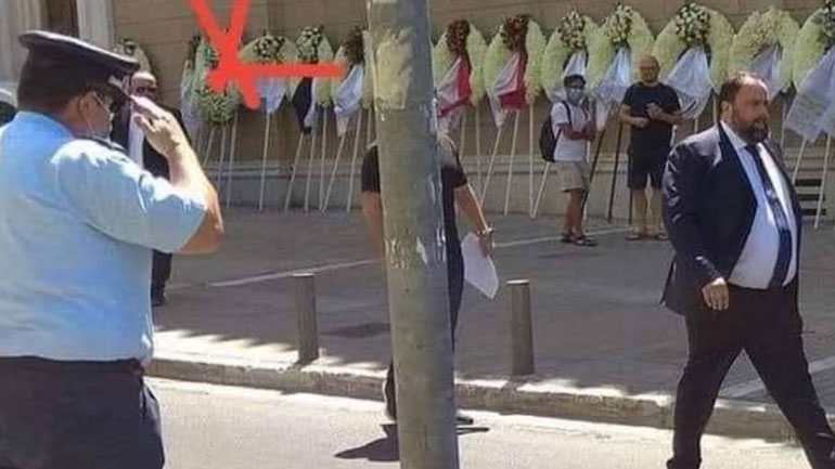 Ποιος άραγε κυβερνά αυτόν τον τόπο;