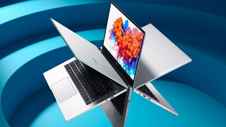 HONOR MagicBook 14 & 15 και ΗΟΝΟR Band 5 σε απίθανη καλοκαιρινή προσφορά