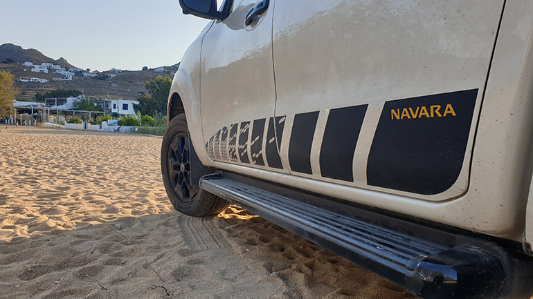 Αν φοράς και ελαστικά για εκτός δρόμου τότε είσαι ακόμα πιο σίγουρος για κάθε κίνηση ακόμα και στην άμμο