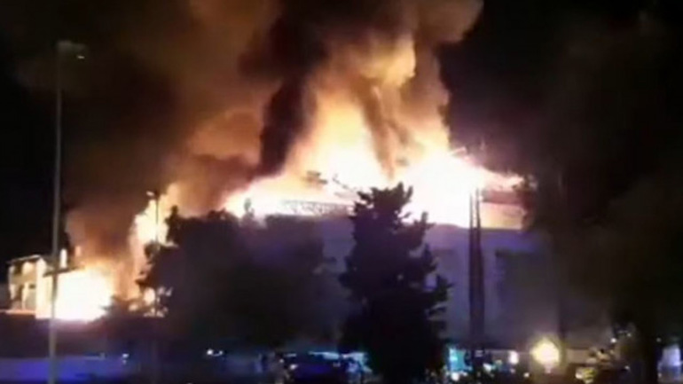 Πυρκαγιά σε ξενοδοχείο στην Ισπανία: Ένας νεκρός και 10 τραυματίες