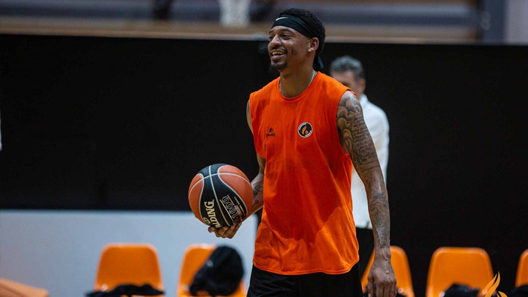 Γκάρετ: «Ο Προμηθέας με έχει περιβάλλει με αγάπη»