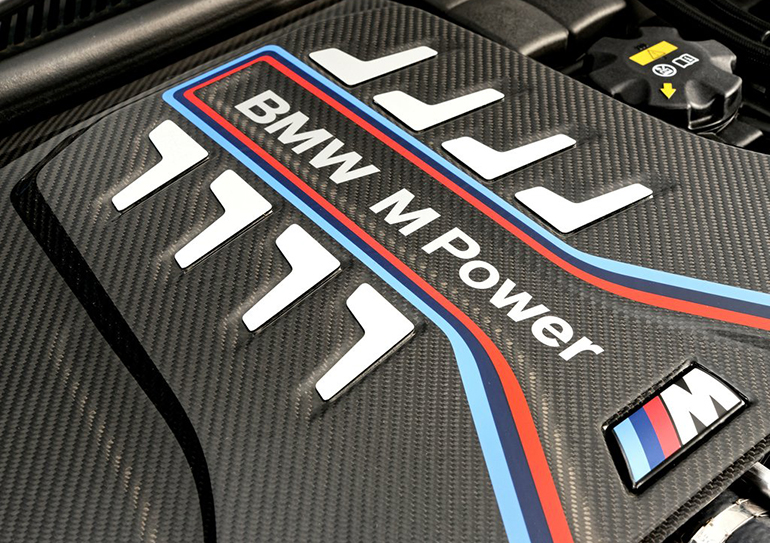 Οποιοδήποτε μοντέλο με το διακριτικό "Μ" κοστίζει αλλά προσφέρει εκρηκτικές επιδόσεις...