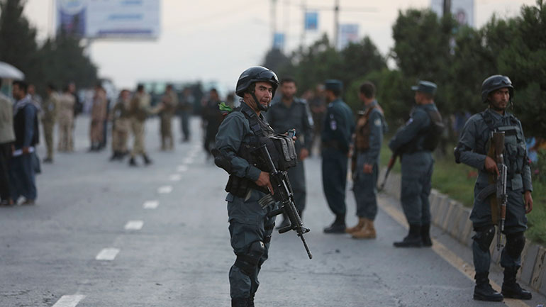 Αφγανιστάν: Τουλάχιστον 15 στελέχη των δυνάμεων ασφαλείας σκοτώθηκαν σε τρεις επαρχίες Αφγανιστάν: Τουλάχιστον 15 στελέχη των δυνάμεων ασφαλείας σκοτώθηκαν σε τρεις επαρχίες