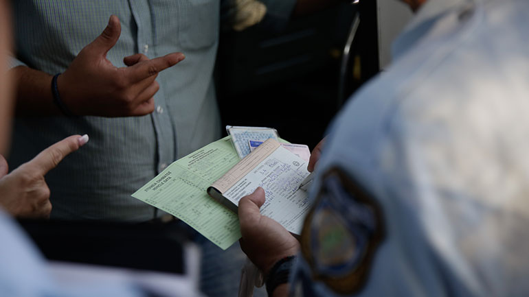 Συνεχίζονται οι έλεγχοι για την τήρηση των μέτρων προστασίας από τον κορωνοϊό