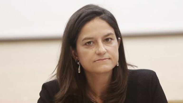 Στις 16:00 η συνέντευξη της υπουργού Παιδείας για το άνοιγμα των σχολείων