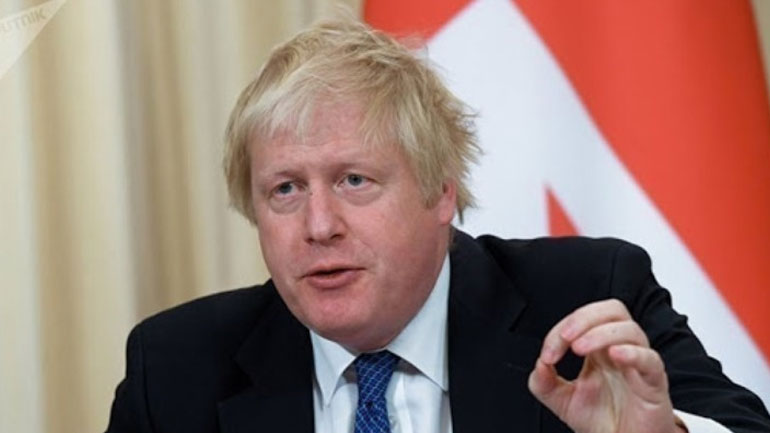 Βρετανία: Ο Τζόνσον καλεί τους γονείς να στείλουν τα παιδιά στο σχολείο