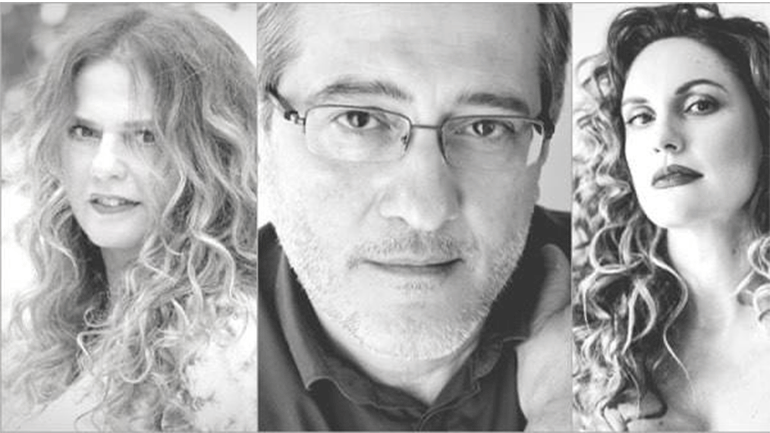 Ο Γιώργος Ανδρέου, η Ελένη Τσαλιγοπούλου και η Κορίνα Λεγάκη στη Σύρο