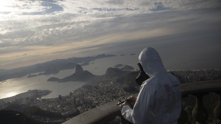 Covid-19: Ξεπέρασαν τους 115.000 οι νεκροί  στη Βραζιλία