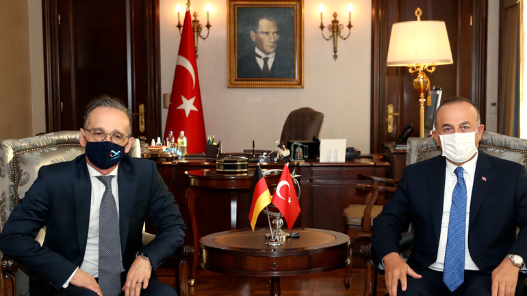 Σκληρή γλώσσα με απειλές από την Άγκυρα