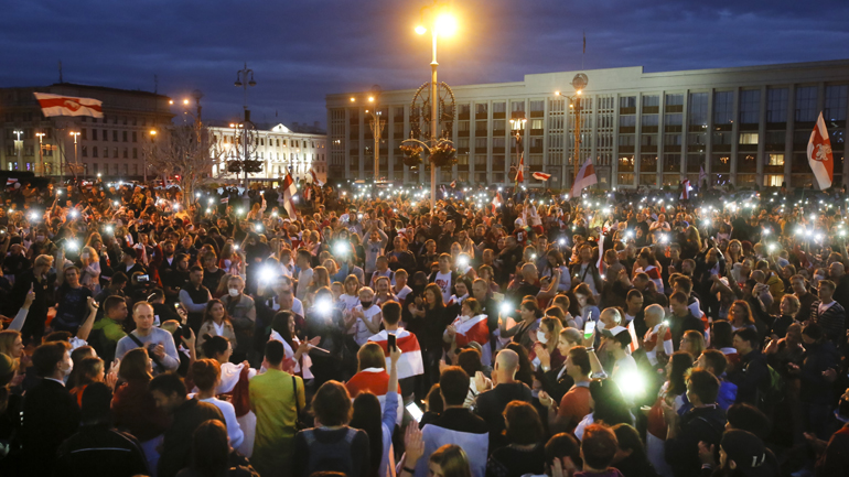 Η Μόσχα προειδοποιεί τις ΗΠΑ και την Ε.Ε. ενάντια σε κυρώσεις και παρεμβάσεις τους στη Λευκορωσία