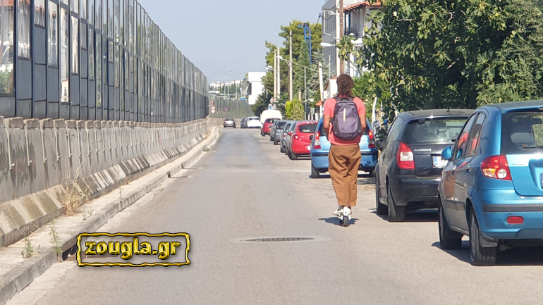 Πόσο επικίνδυνο είναι να κυκλοφορεί ένα ηλεκτρικό πατίνι σε δημόσιο δρόμο;