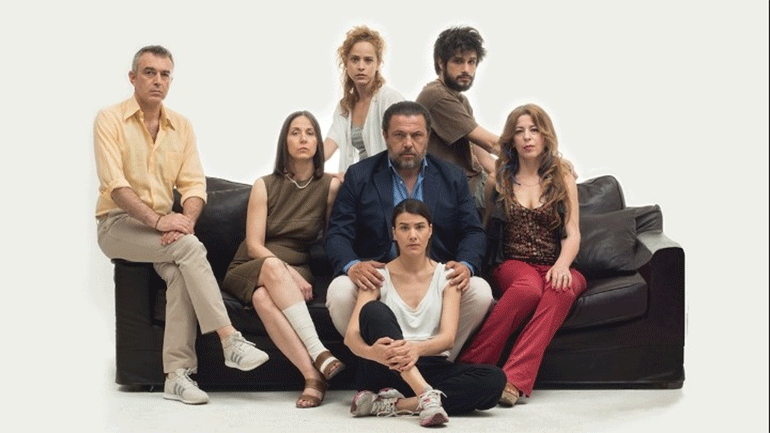 Θέατρο του Νέου Κόσμου: Τρεις παραγωγές του σε φθινοπωρινή περιοδεία