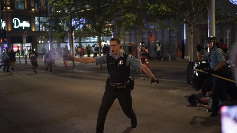 Σε κατάσταση έκτακτης ανάγκης η Μινεάπολη μετά την αυτοκτονία Αφροαμερικανού υπόπτου