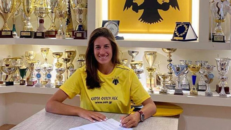 Πόλο: Στην ΑΕΚ η Βικτωρία Ζοφώλη
