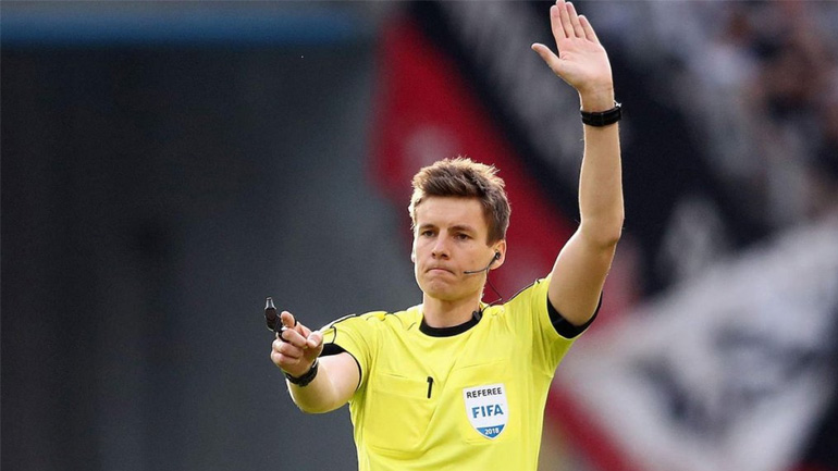 Ο Γερμανός Μπριχ διαιτητής του τελικού ΑΕΚ-Ολυμπιακός