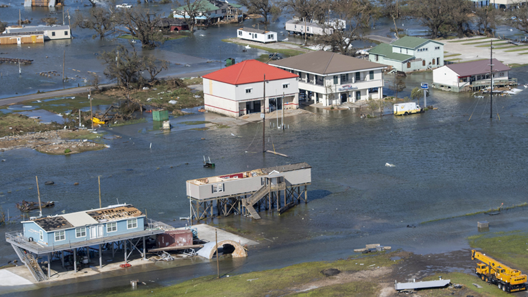 ΗΠΑ: Τουλάχιστον έξι νεκροί στη Λουιζιάνα από τον κυκλώνα Λόρα