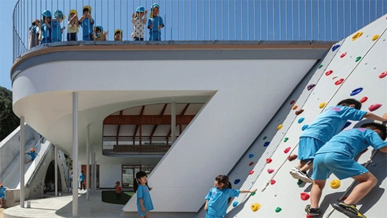 Το νηπιαγωγείο «Tesoro» χαρά των παιδιών στη Φουκουσίμα