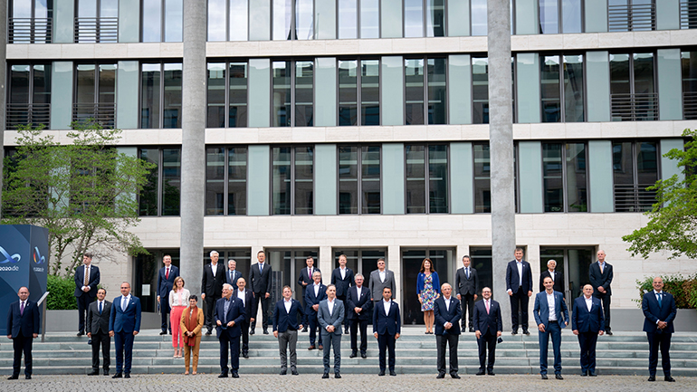 Προθεσμία ενός μήνα στην Τουρκία