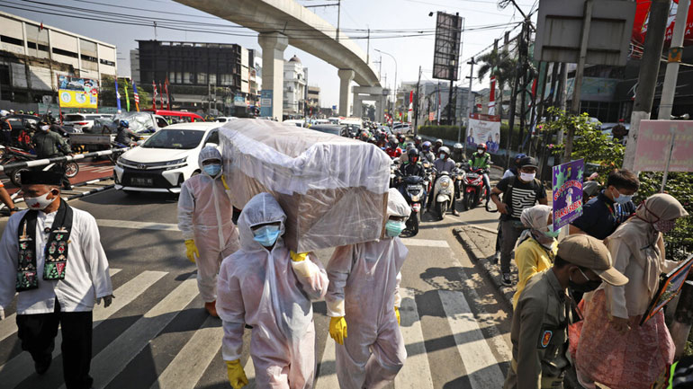 Ινδονησία: 3.308 κρούσματα και 92 θάνατοι σε 24 ώρες