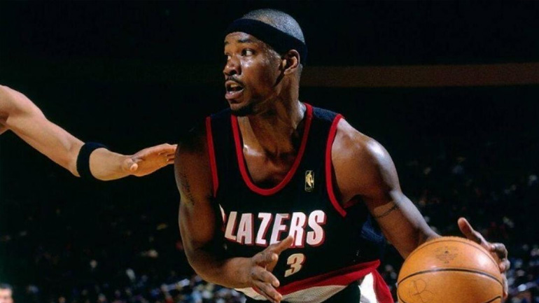 NBA: Πέθανε ο Κλιφ Ρόμπινσον