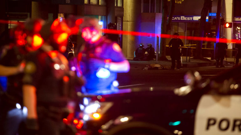  “Όλες οι επιλογές είναι στο τραπέζι,” για την αντιμετώπιση των βίαιων διαδηλώσεων στο Πόρτλαντ