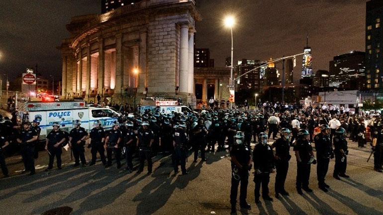 ΗΠΑ: Ένας νεκρός εν μέσω διαδηλώσεων και συγκρούσεων στο Πόρτλαντ