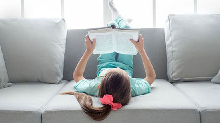 Αυτή είναι η κατάλληλη ηλικία για να αφήσετε μόνο του το παιδί στο σπίτι