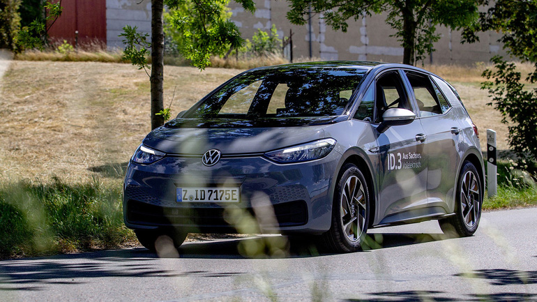 To VW ID.3 μπορεί να κάνει 530 χιλιόμετρα με μια φόρτιση