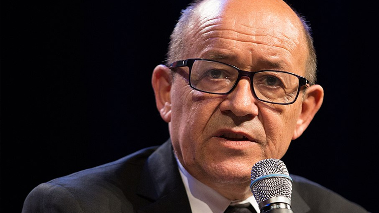 Ηχηρό μήνυμα από τον Γάλλο ΥΠΕΞ σε Τουρκία: «Απολύτως απαράδεκτη» η παραβίαση στη Μεσόγειο