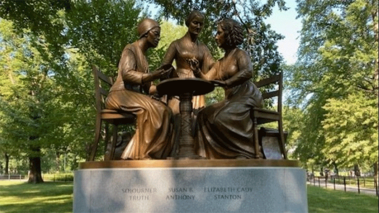 Μνημείο στη Νέα Υόρκη για τρεις πρωτοπόρους των δικαιωμάτων των γυναικών