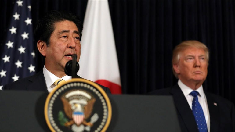 Ο Άμπε λέει στον Τραμπ πως η ενίσχυση της αμερικανοϊαπωνικής συμμαχίας θα συνεχιστεί