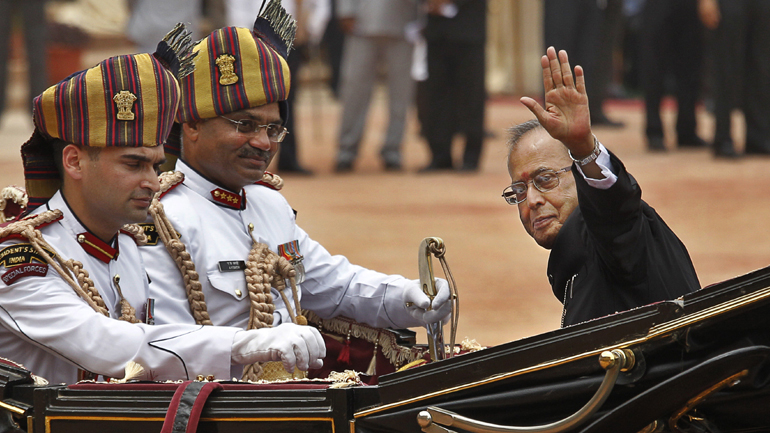 Πέθανε από κορωνοϊό ο πρώην πρόεδρος της Ινδίας