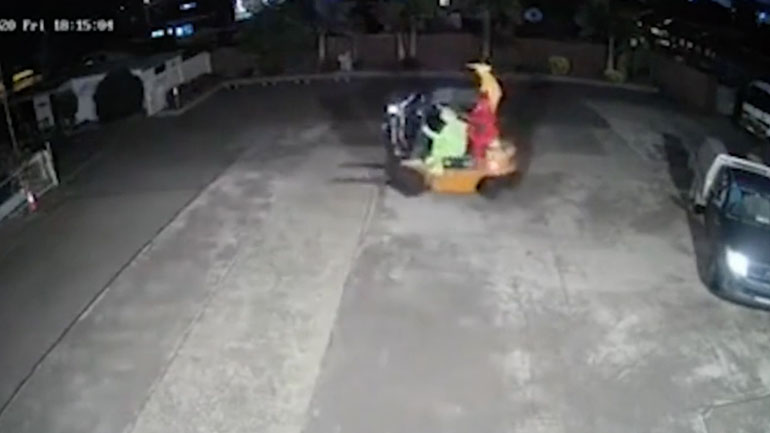 Teletubbies κλέβουν όχημα