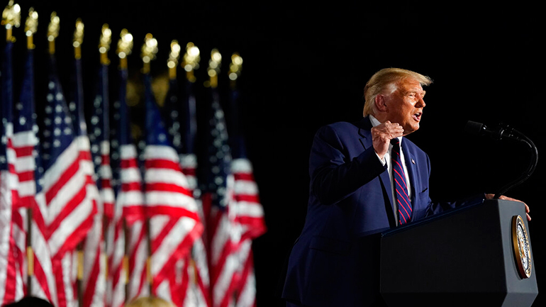 ΗΠΑ: Τραμπ και Μπάιντεν αλληλοκατηγορούνται για τη βία στους δρόμους των πόλεων