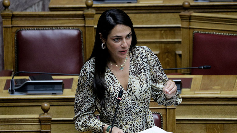 Τηλεδιάσκεψη της υφυπουργού Εργασίας και Κοινωνικών Υποθέσεων με τη Γερμανίδα ομόλογό της