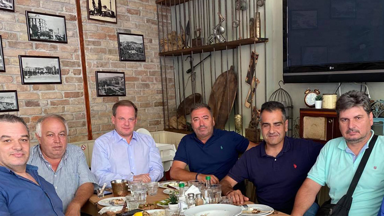 Γεύμα συνεργασίας του ΔΣ της ΕΛΟΠ με τον Κώστα Καραμανλή