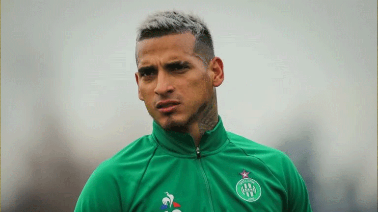 Θετικός στον κορωνοϊό ο Τράουκο που απασχολεί τον Ολυμπιακό