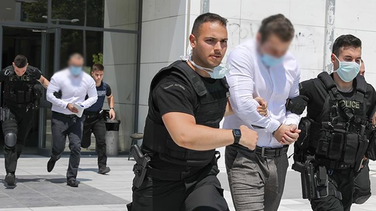 Αρνήθηκε ότι έχει οποιαδήποτε σχέση με τη δολοφονία Μακρή, ο πρώτος εκ των δύο κατηγορουμένων Αρνήθηκε ότι έχει οποιαδήποτε σχέση με τη δολοφονία Μακρή, ο πρώτος εκ των δύο κατηγορουμένων