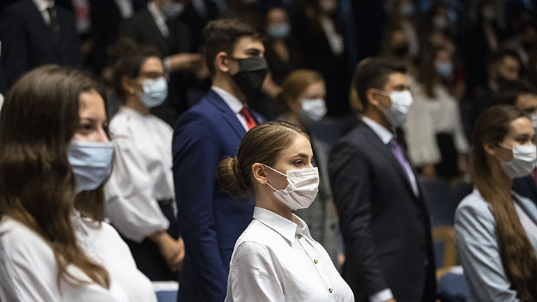 Ρωσία: Σχεδόν 5.000 τα νέα κρούσματα κορωνοϊού