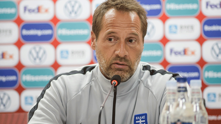 Φαν’τ Σιπ: «Δεν αποκλείω κανέναν διεθνή, η επιλογή γίνεται βάσει φόρμας»