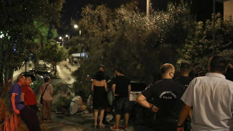 Τραυματισμός άνδρα στο Χαλάνδρι από πτώση δέντρου
