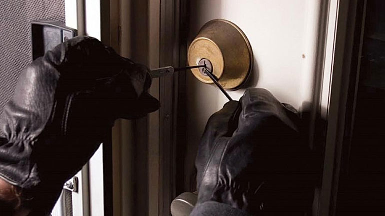 Διάρρηξη-μαμούθ σε σπίτι επιχειρηματία στη Θεσσαλονίκη