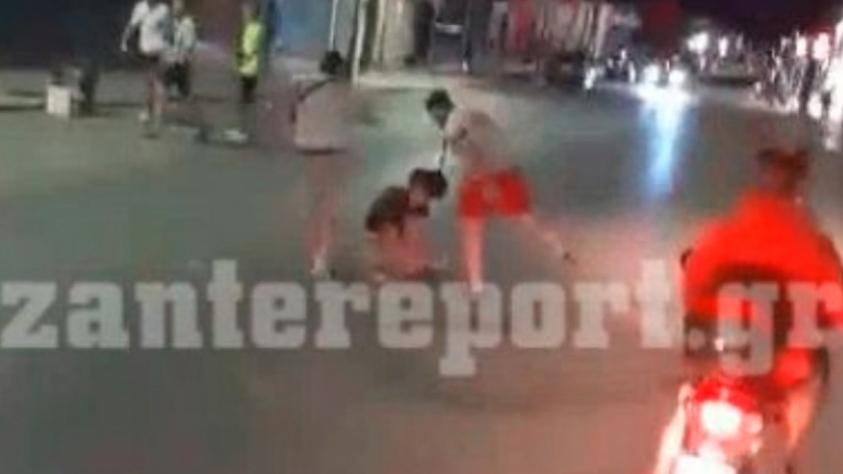 Ζάκυνθος: Άγριο ξύλο και συνωστισμός Βρετανών στον Λαγανά