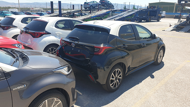 Ολοκαίνουρια και πιο σπορ σχεδίαση...