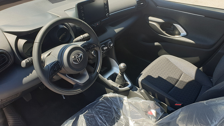 Το εσωτερικό του ιαπωνικού μοντέλου.